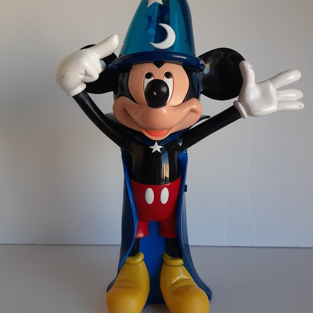Disney Live Mickey's Magic Show Sorcerer 11" Mickey Light Up Souvenir!